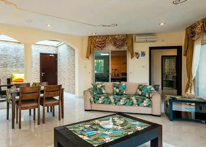 Ocean Pearl Villa *