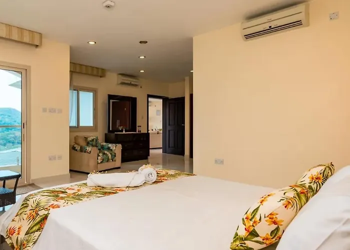 Ocean Pearl Villa *